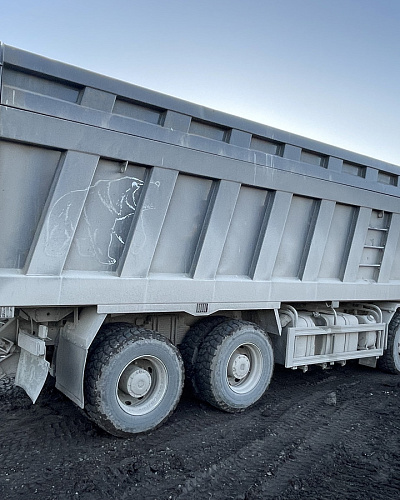 Грузовой самосвал SHACMAN SX33186V366