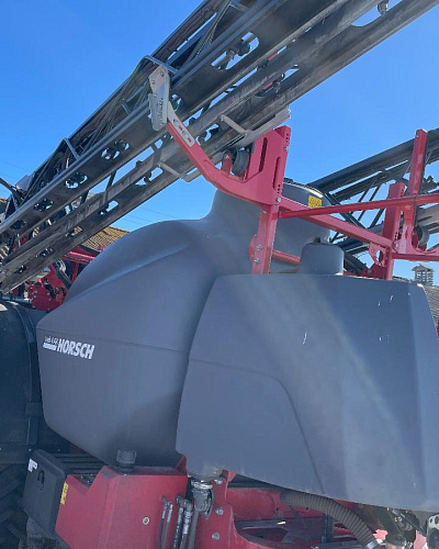 Опрыскиватель Horsch Leeb 4 AX