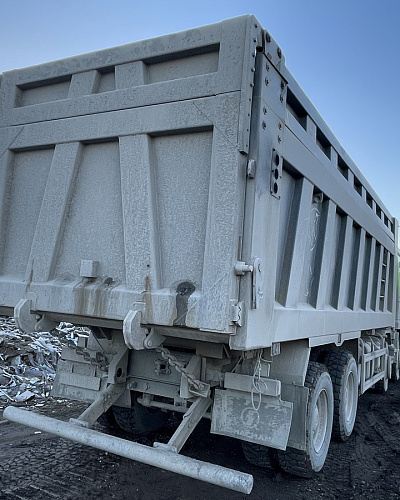 Грузовой самосвал SHACMAN SX33186V366