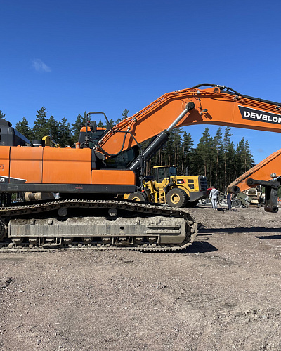 Экскаватор DEVELON DX450LCA-7M