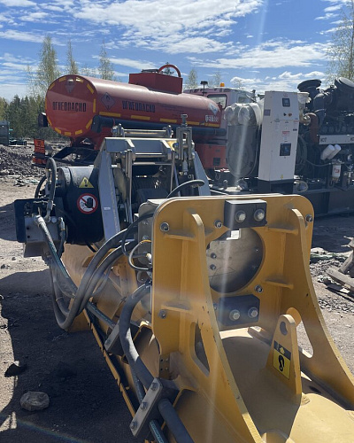 Кинетический молот Fractum 100V